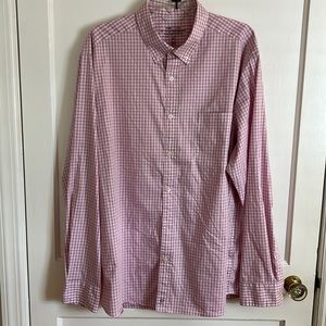 Vineyard vines on the go brrr button down gingham shirt
